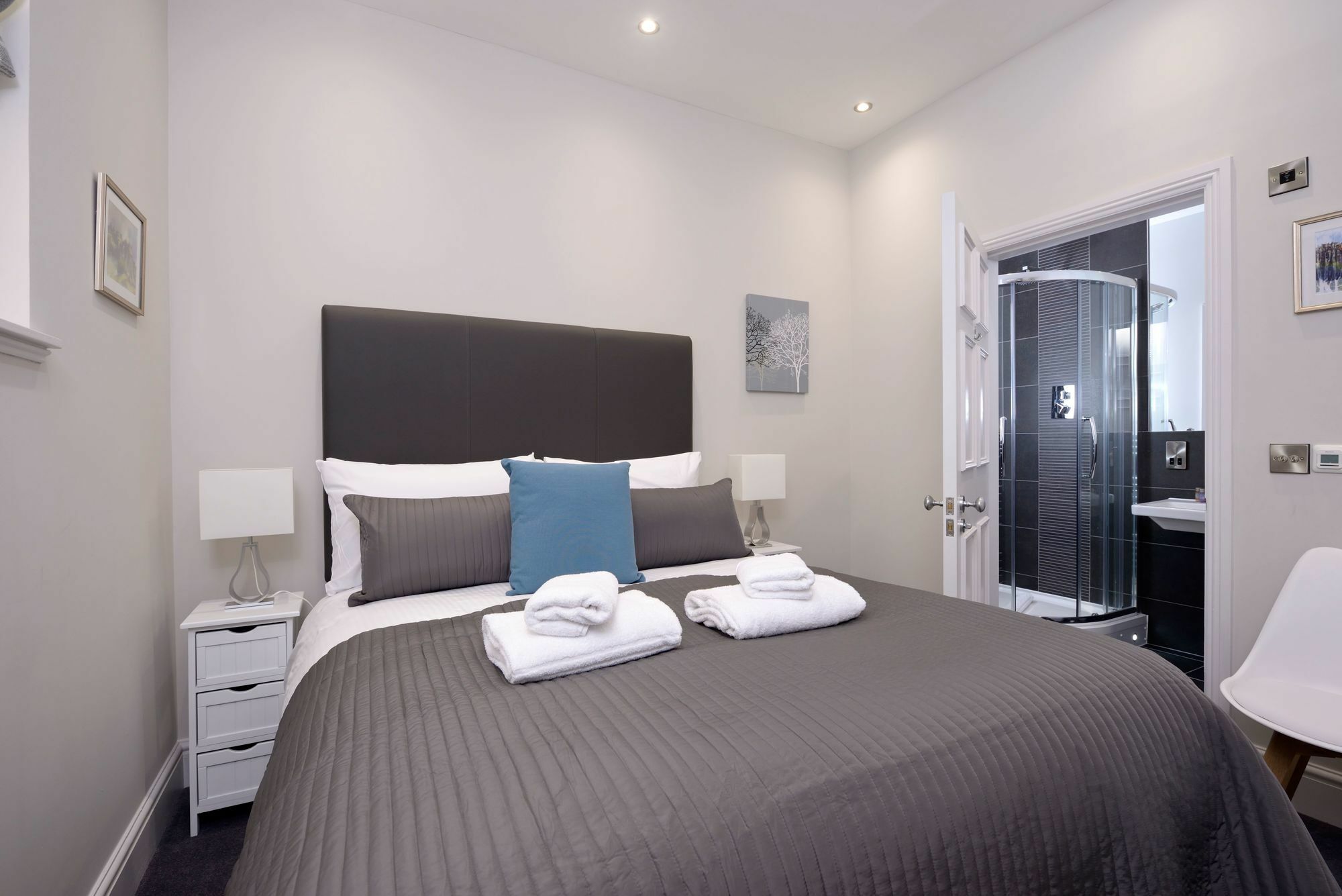 Destiny Scotland - Q-residence Apartment