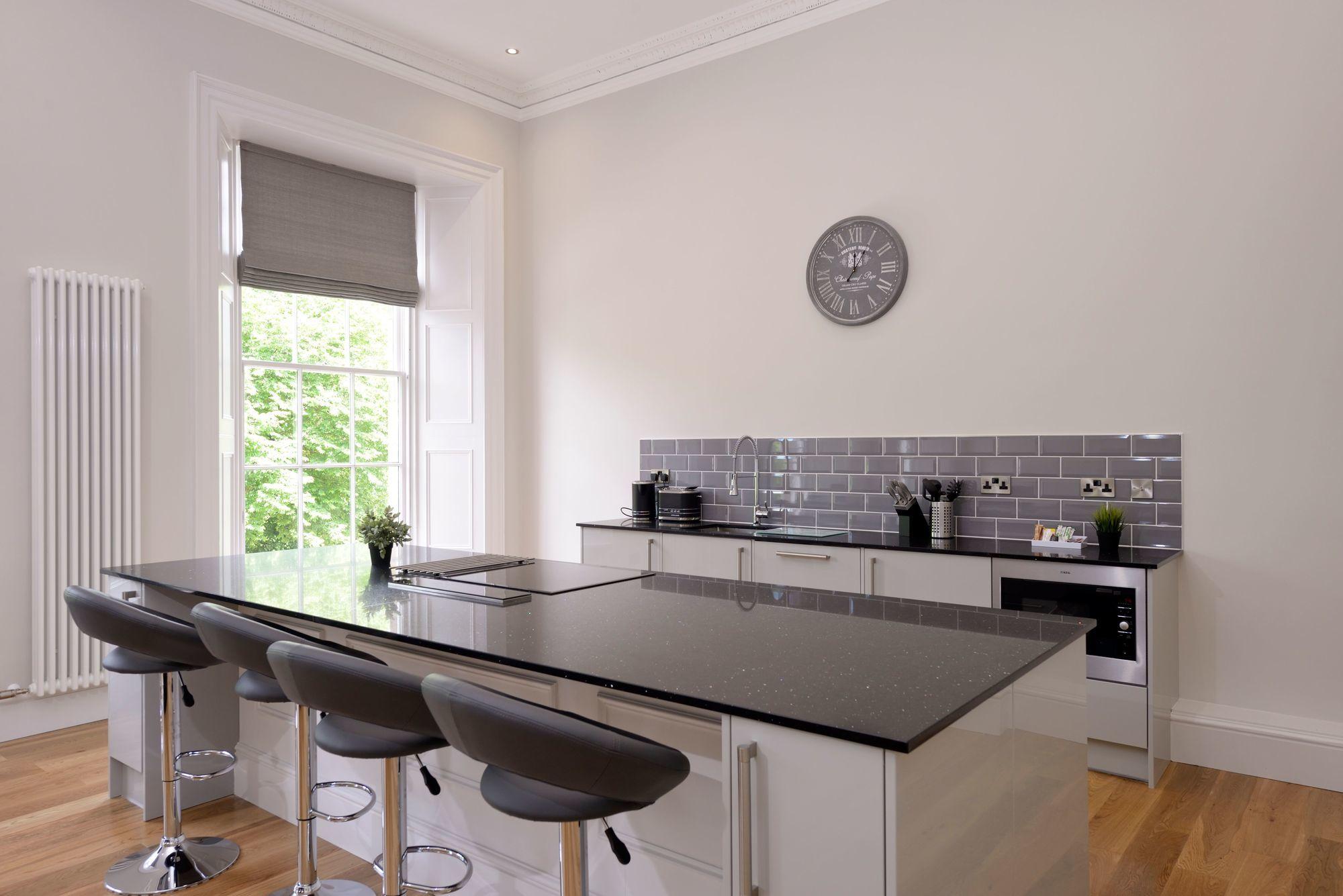 Destiny Scotland - Q-residence Apartment Edinburgh