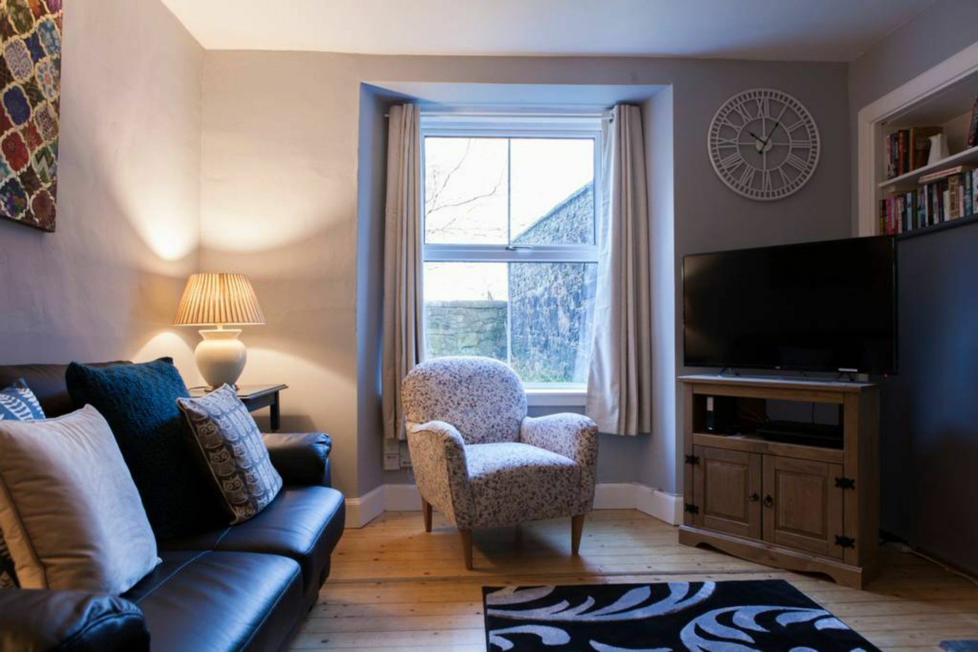 1 Bedroom Flat In *