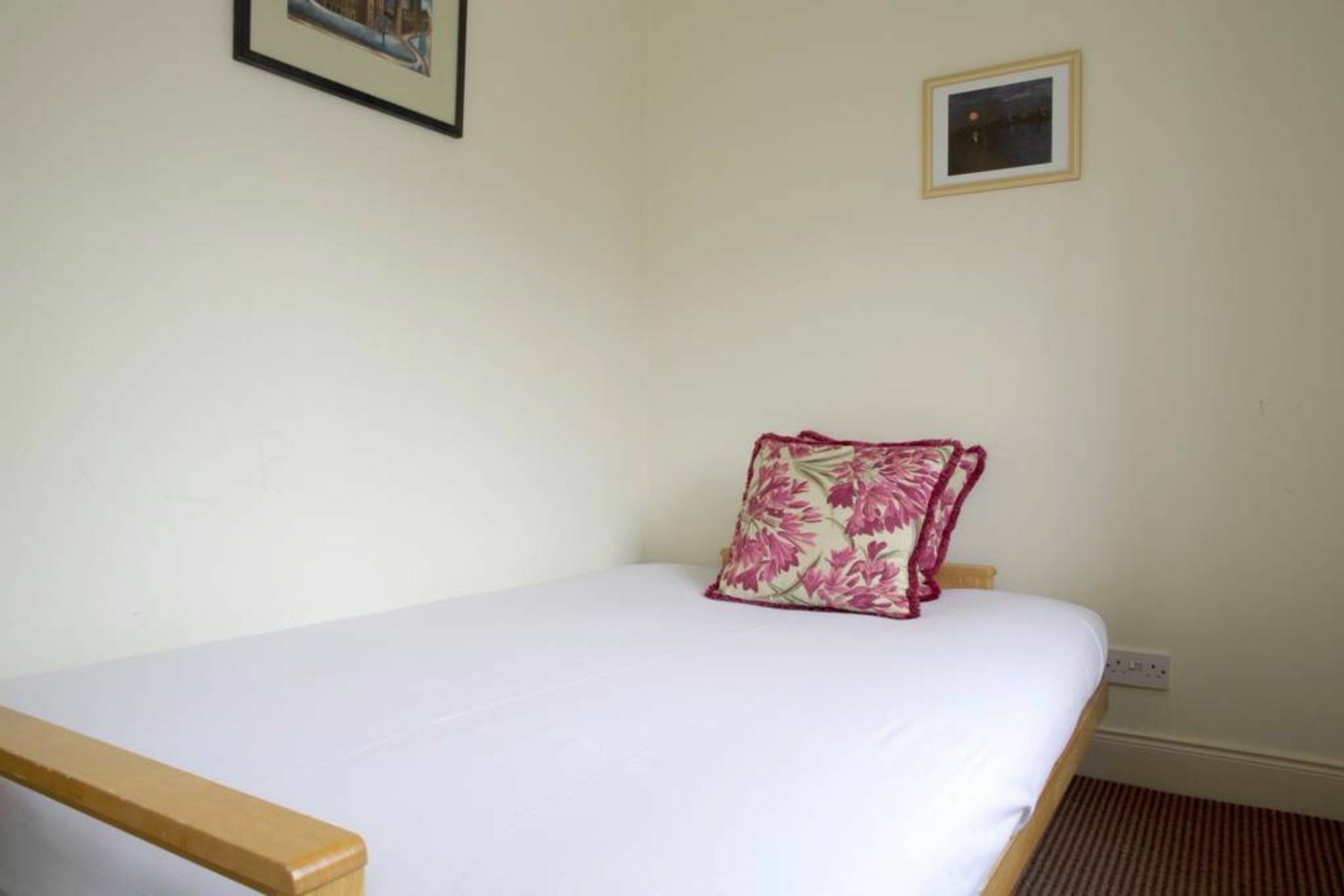 Charming City Centre Flat In Apartment *