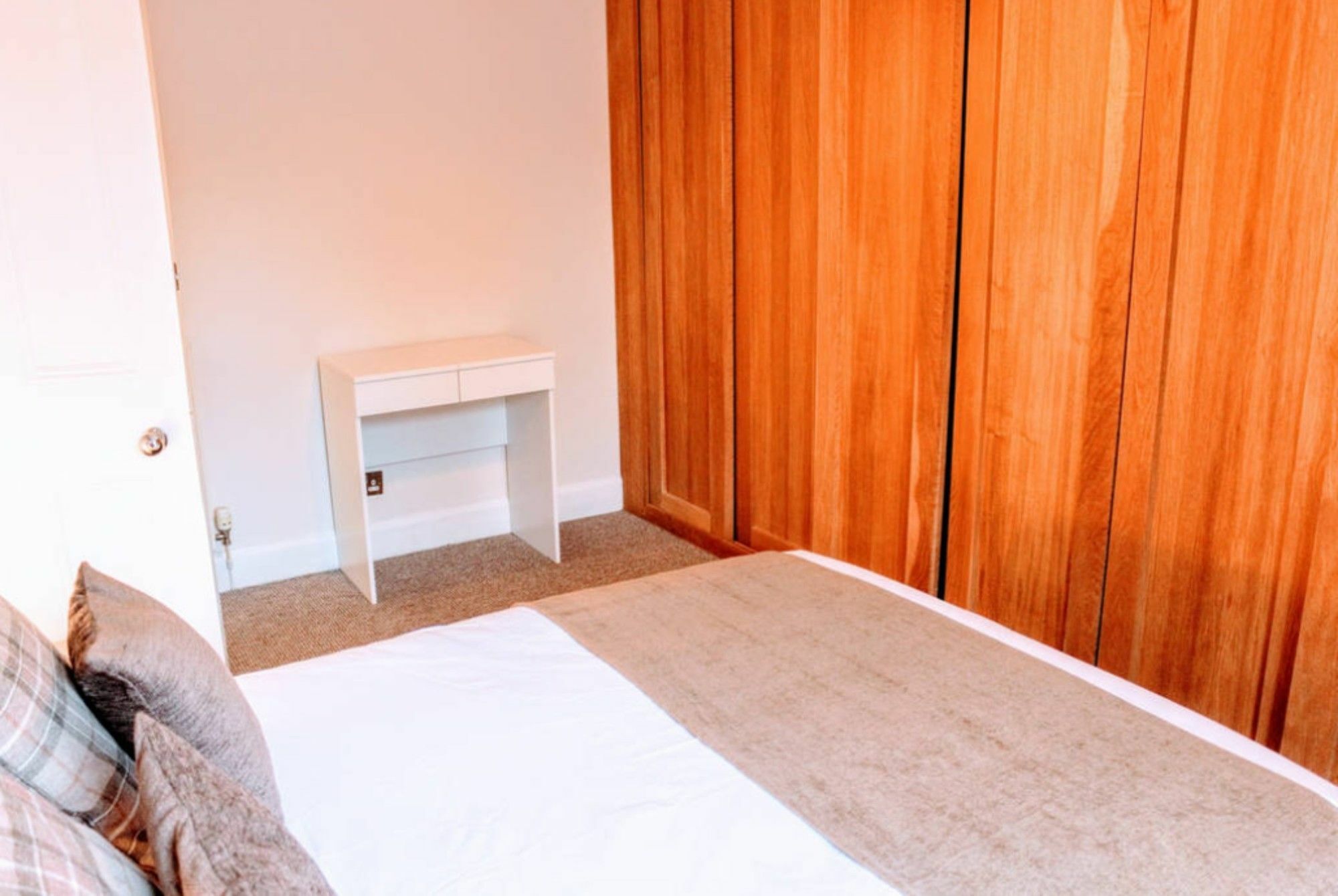 Apartment 1 Bedroom In Leafy Morningside Edinburgh