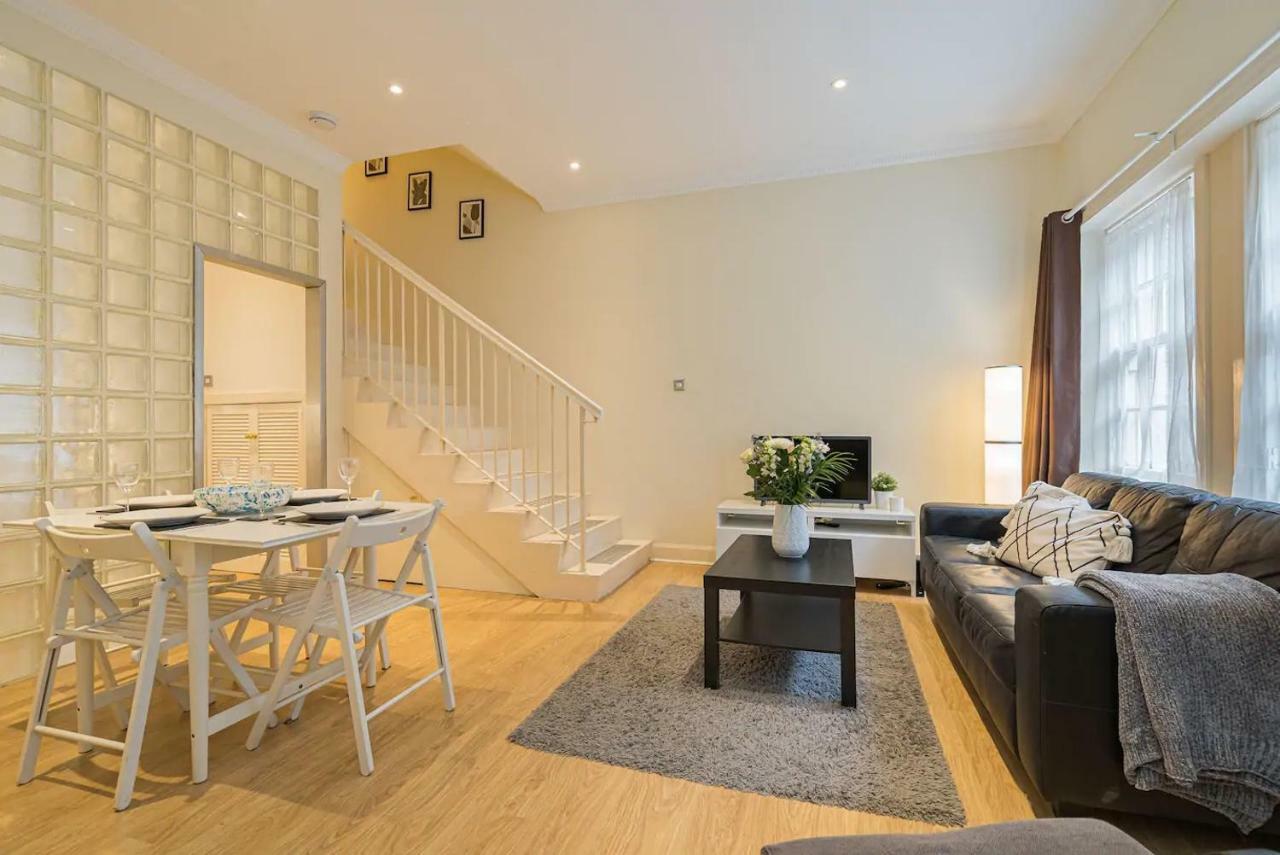 2br Grassmarket With Castle View Edinburgh