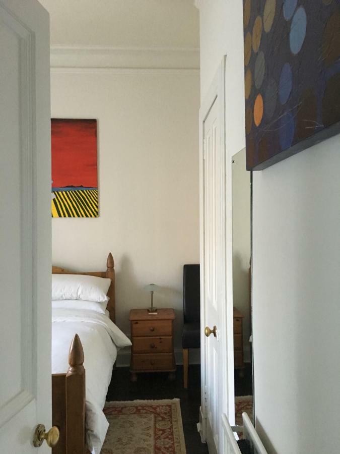 Goldenacre Private Homestay *
