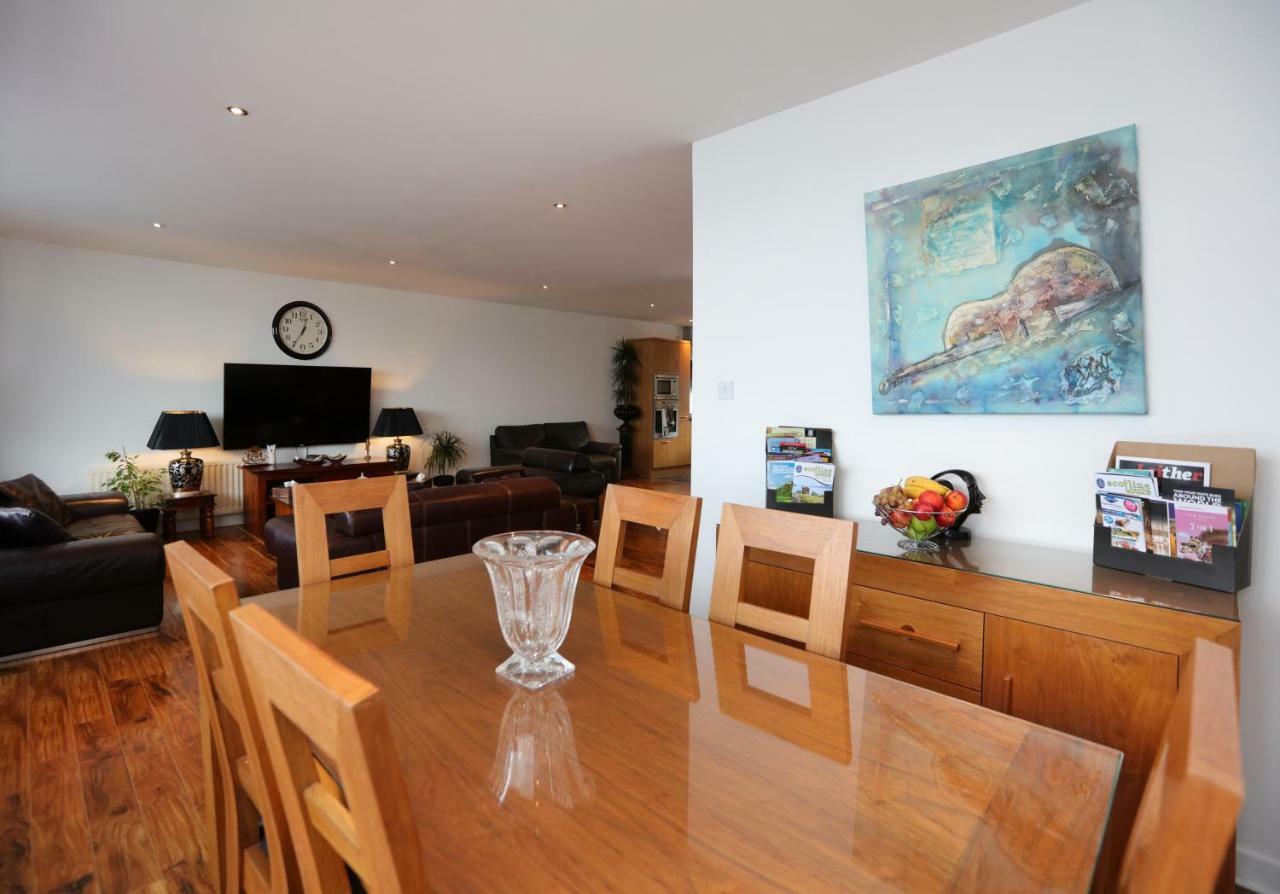 Apartment Penthouse Western Harbour EDI