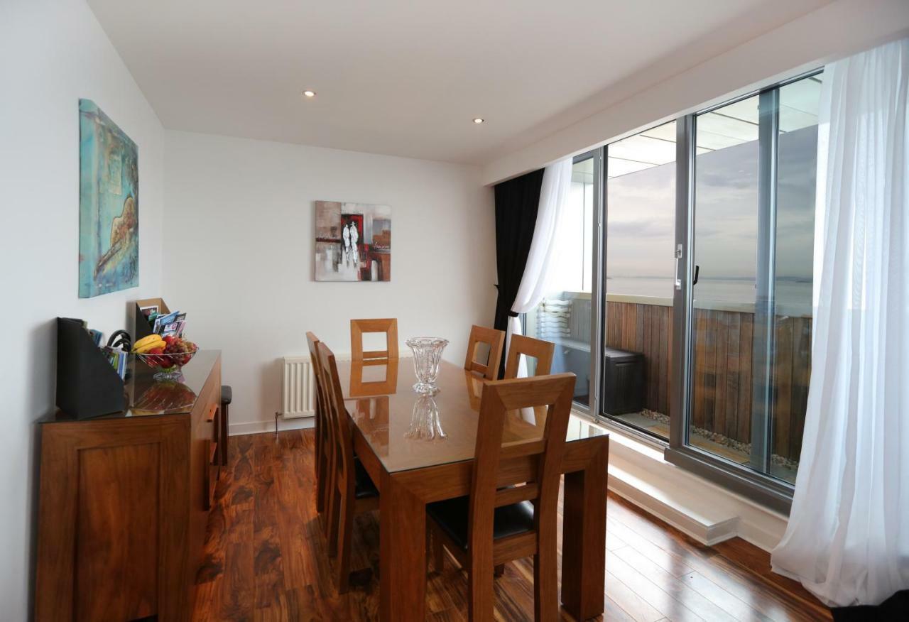 Penthouse Western Harbour Apartment