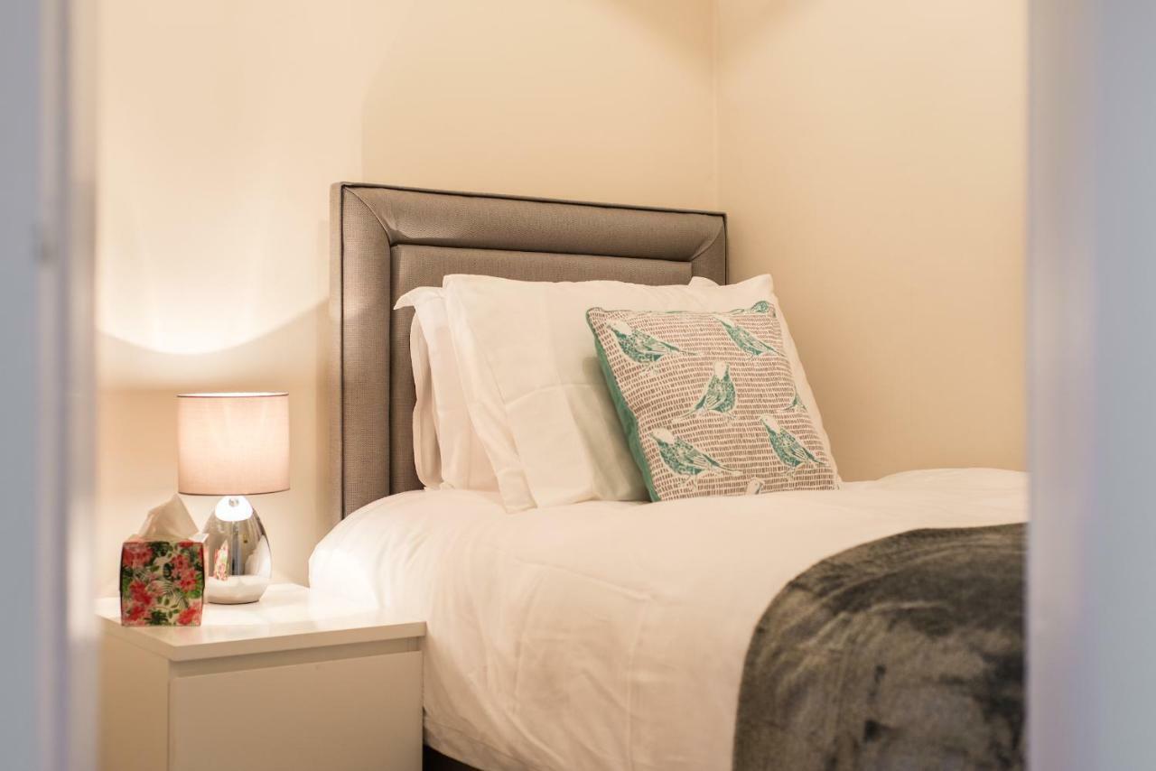 The New Westfield Apartment Edinburgh