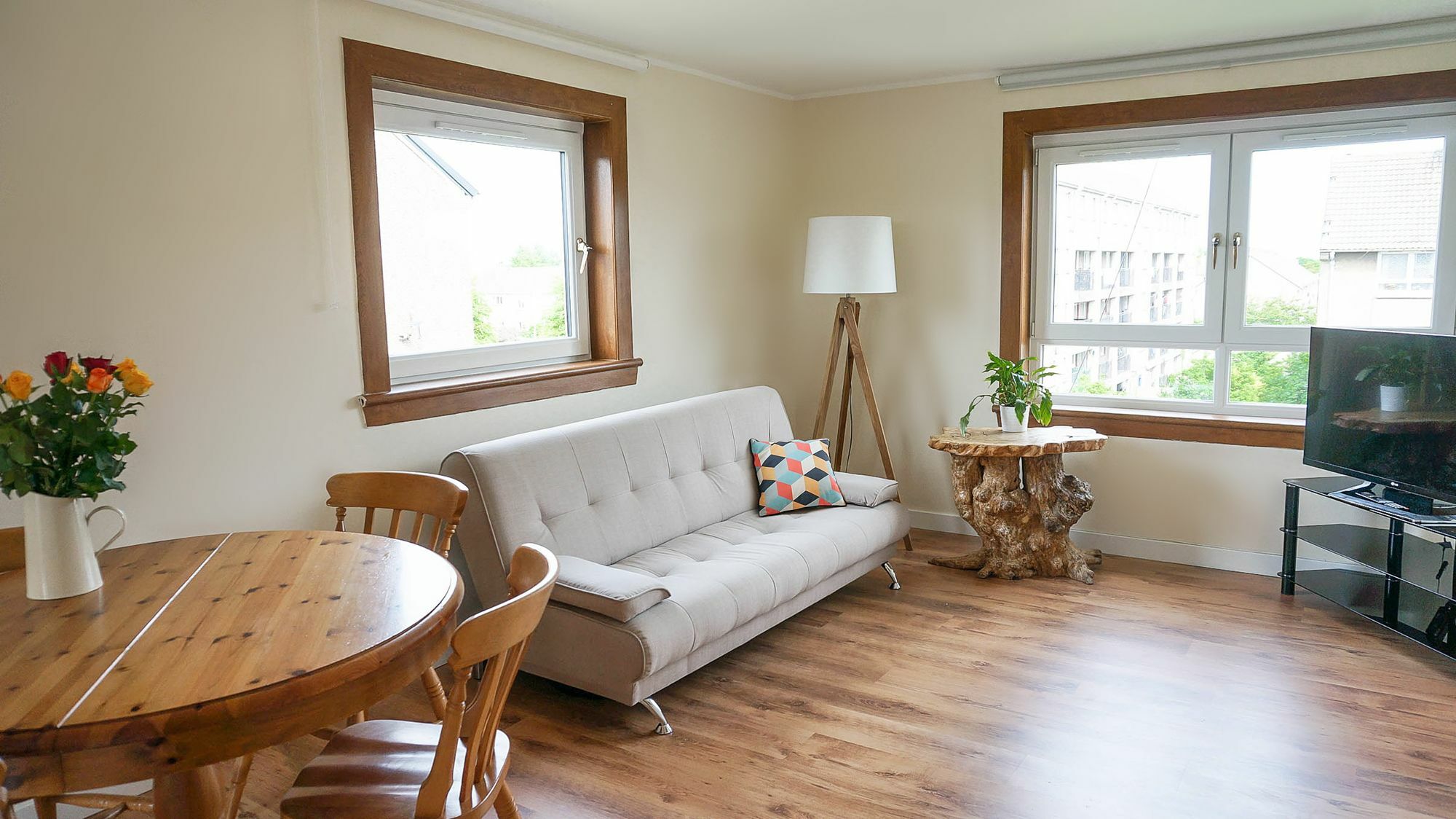 Apartment Newly Refurbished Flat Free Parking Wifi *
