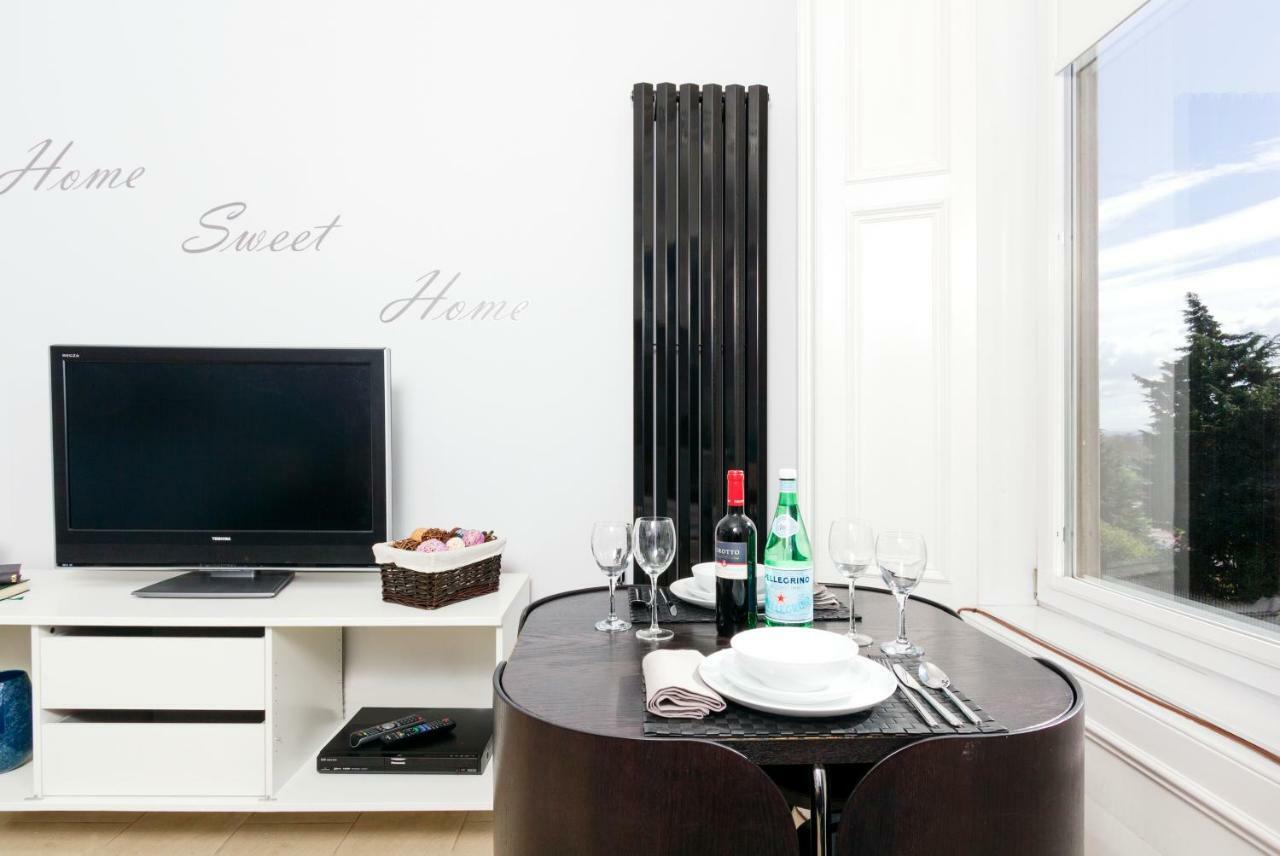 Near Centre Luxury Edinburgh