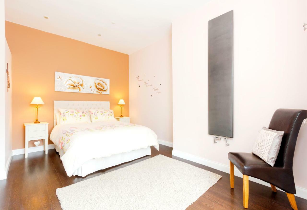 Near Centre Luxury Apartment *