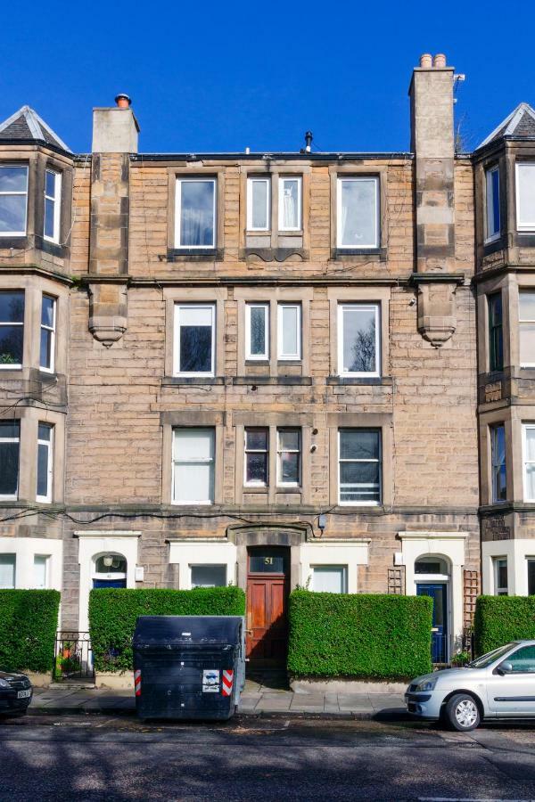 Near Centre Luxury Apartment *