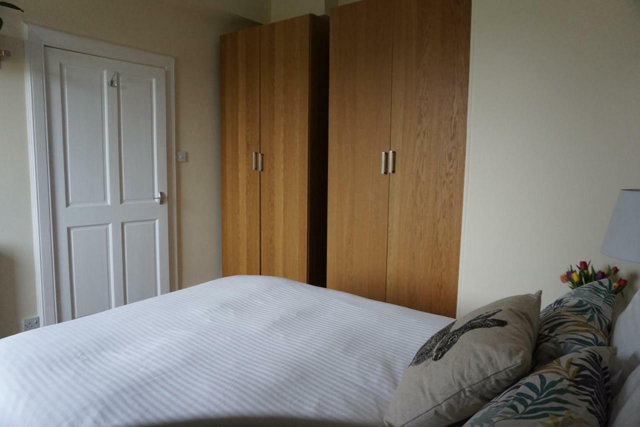Comfortable Central West End * Edinburgh