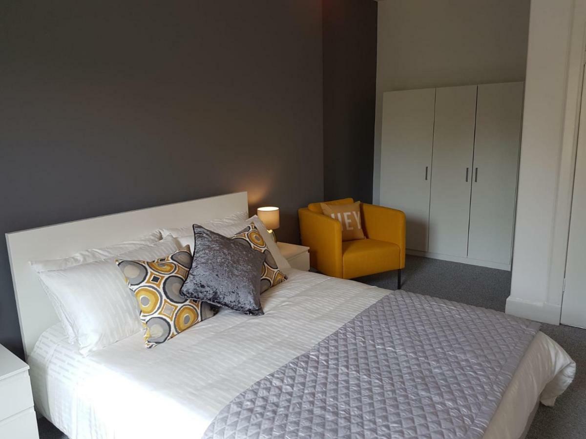 Apartment East Mayfield *