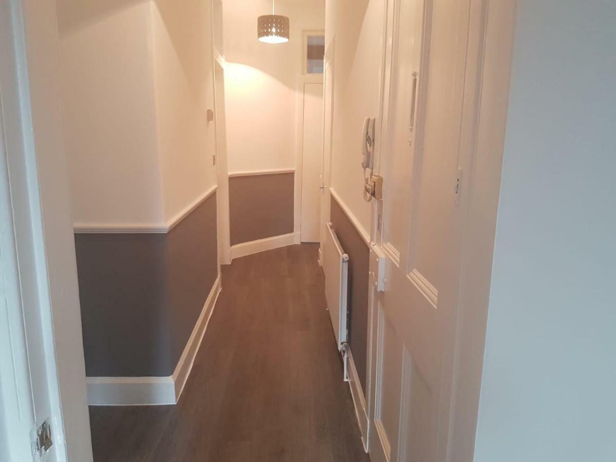 Apartment East Mayfield