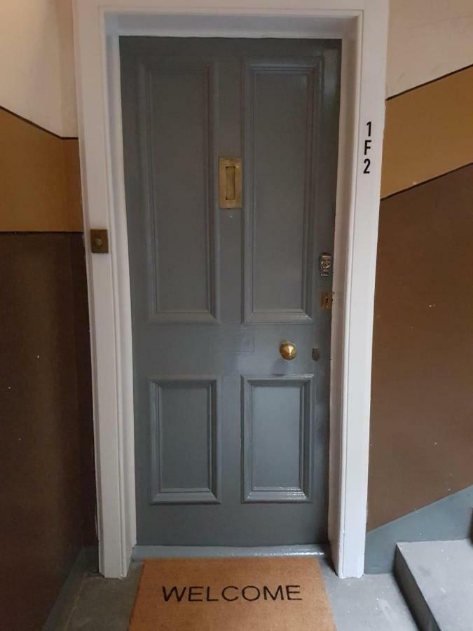 East Mayfield Apartment *