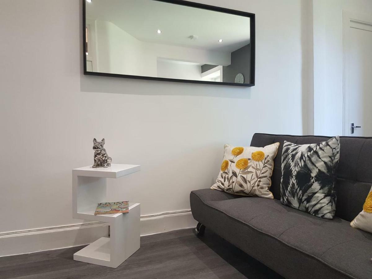 East Mayfield Apartment