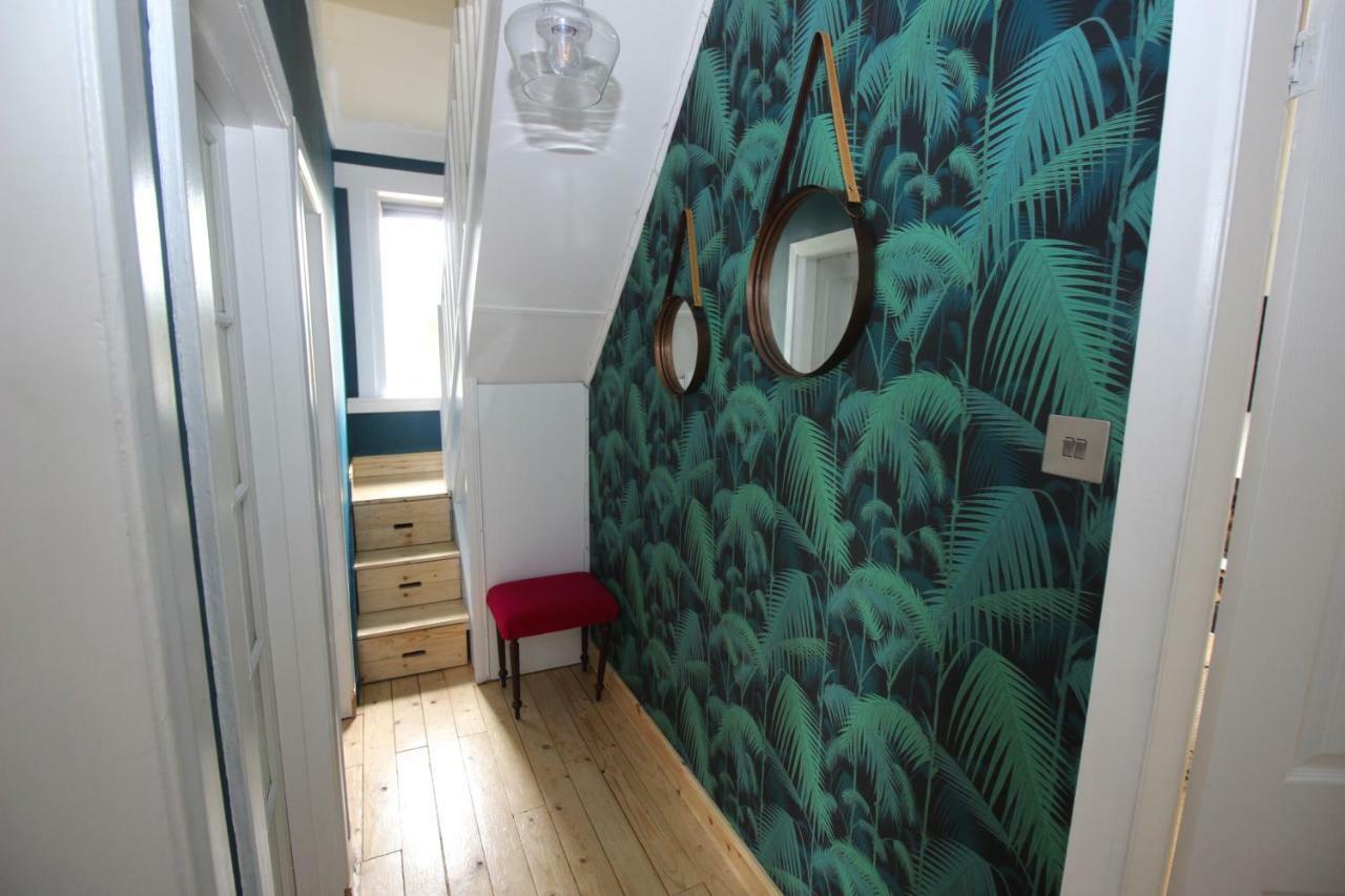 Homestay Loganlea Avenue Edinburgh