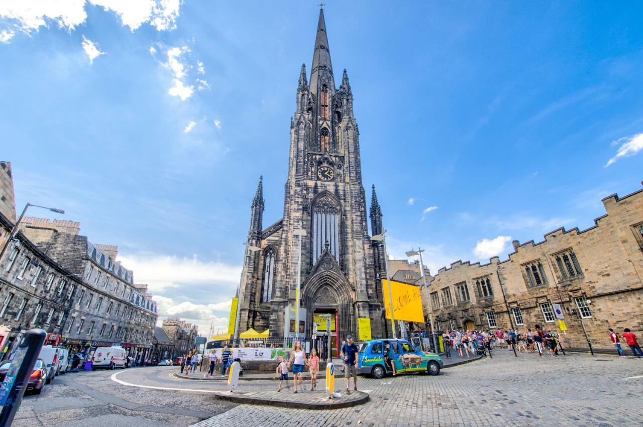 Modern Flat With Fantastic Views Apartment Edinburgh