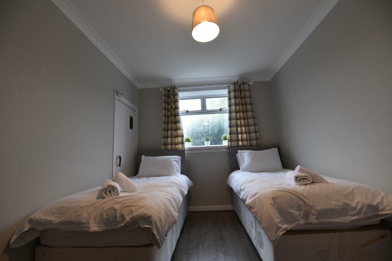 Sighthill 3 Bedrooms With Private Garden Villa