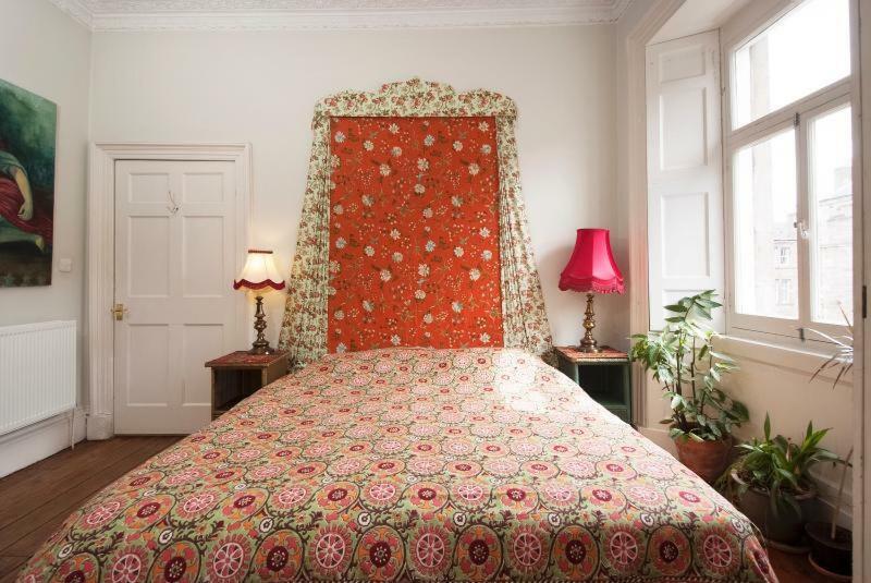 Apartment With Parking, Original Art And Antiques