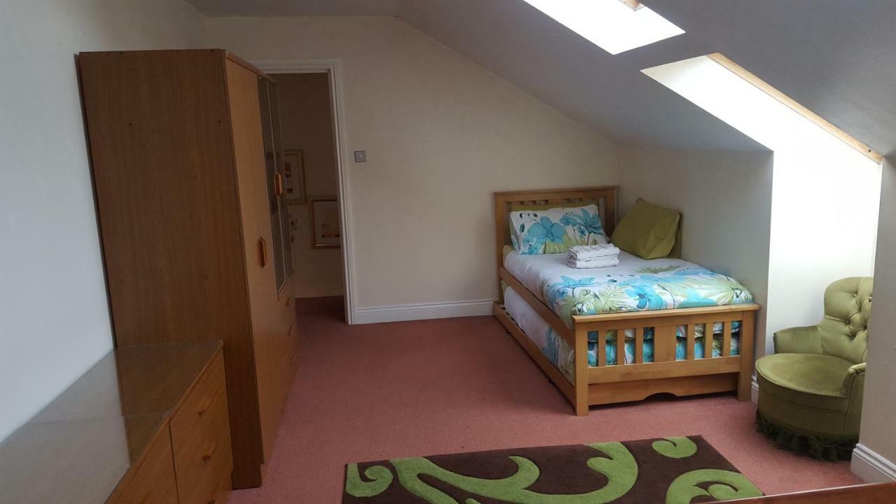 Apartment Penthouse Apartment Sleeps 11 *