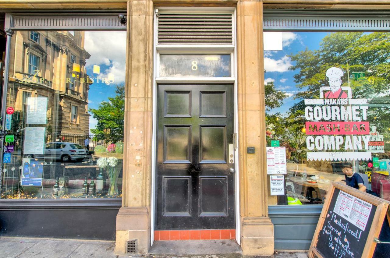 Modern Flat With Fantastic Views * Edinburgh