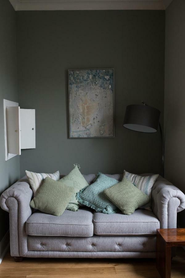 Wardlaw Terrace Apartment *