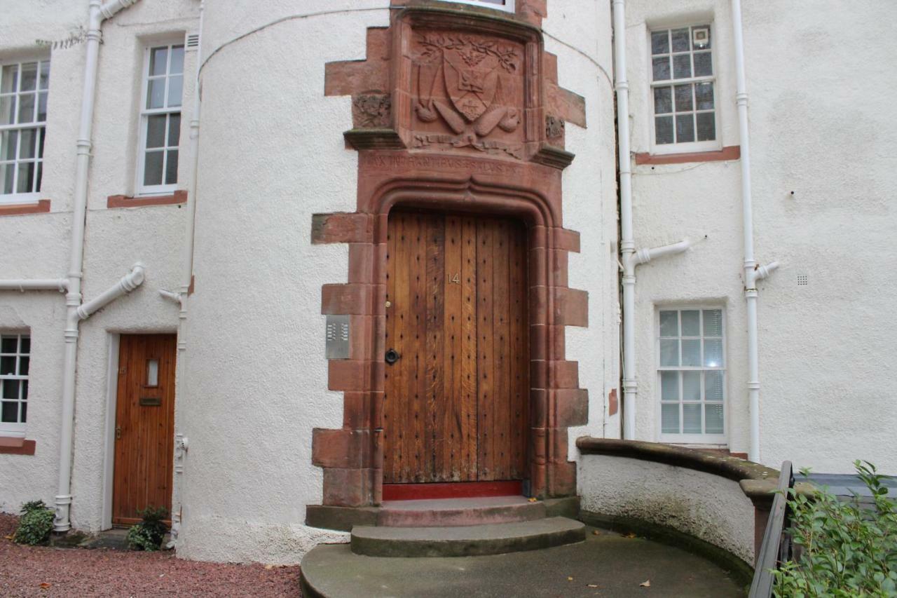 The Nest At Ramsay Garden Edinburgh