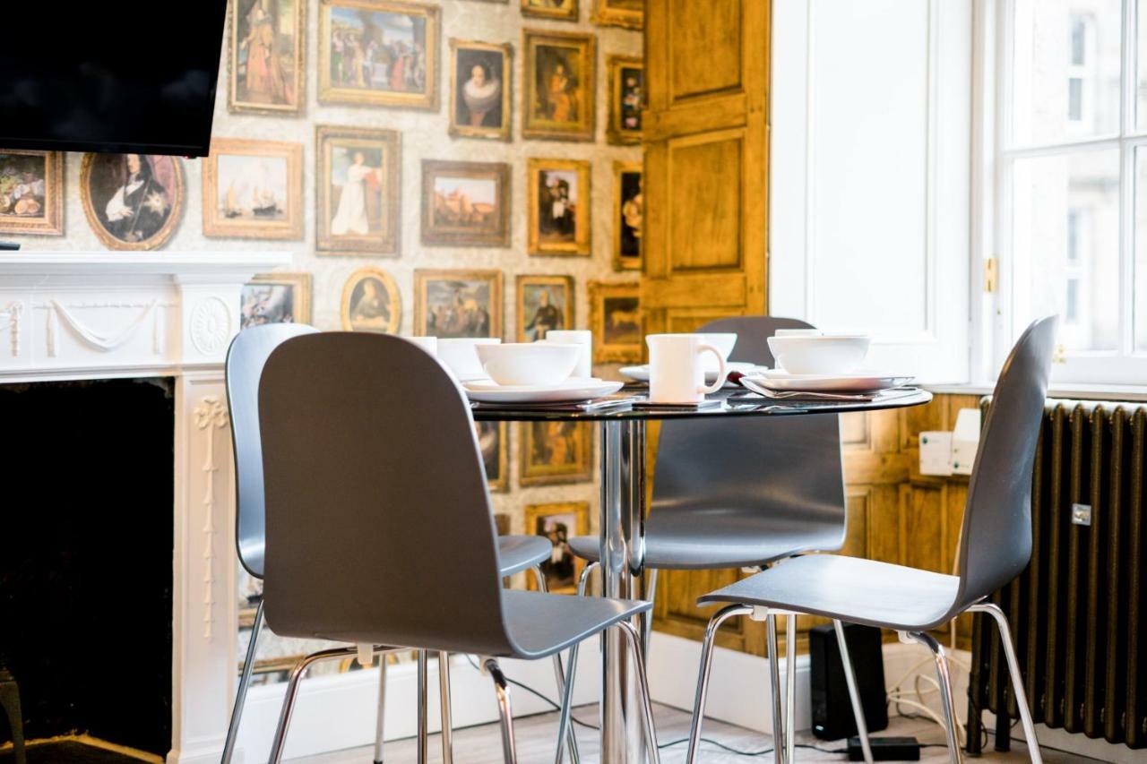 West Bow - Magical Harry Potter-inspired Flat Near Castle Apartment