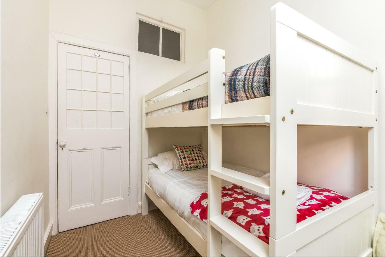 Charming, & Spacious Georgian 3 Bed *