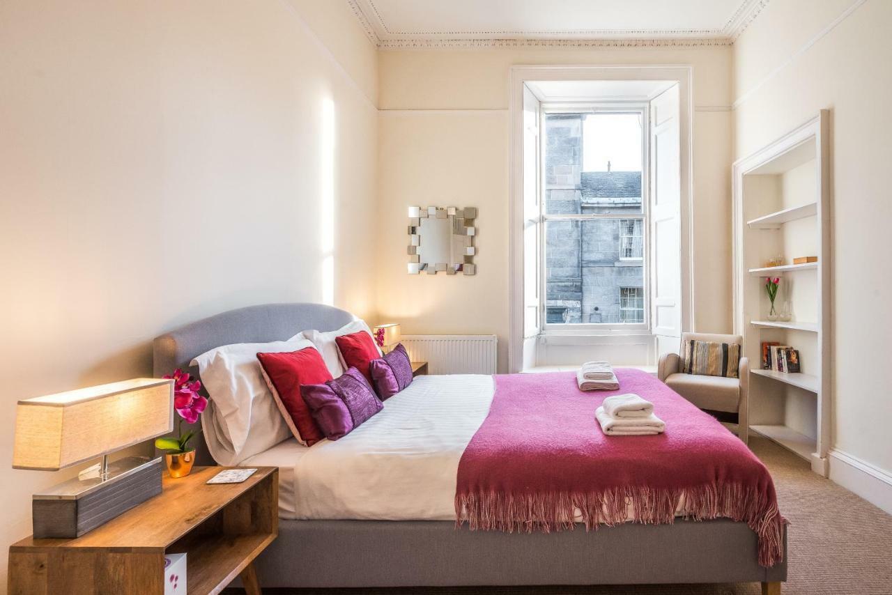 Charming, & Spacious Georgian 3 Bed