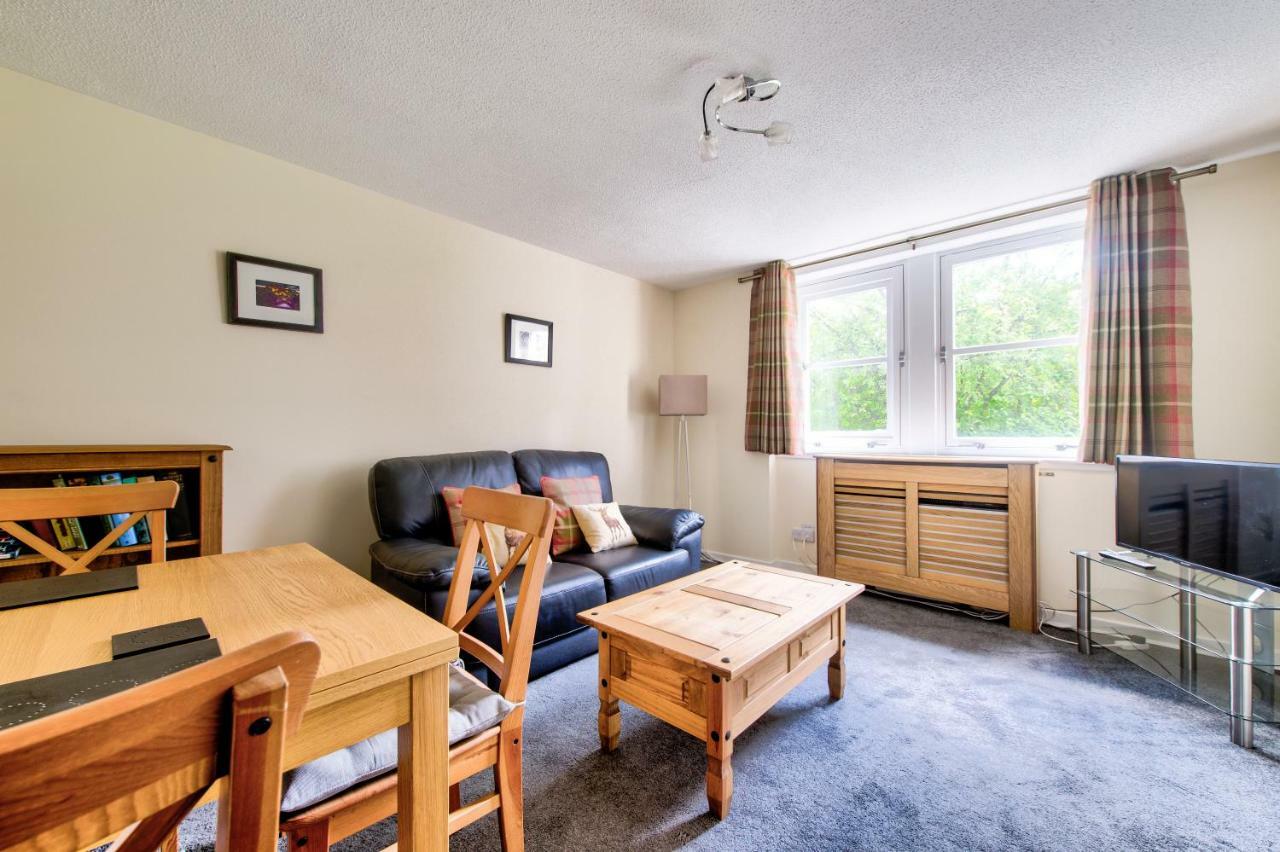 Apartment Charming 1 Bed With Castle View *