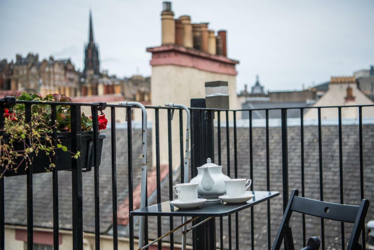 Apartment In With Great View On Castle *