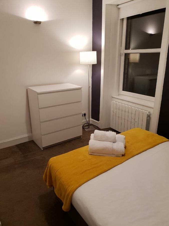 The Broughton - Modern 1 Bed Flat - Walking Distance From Centre Apartment