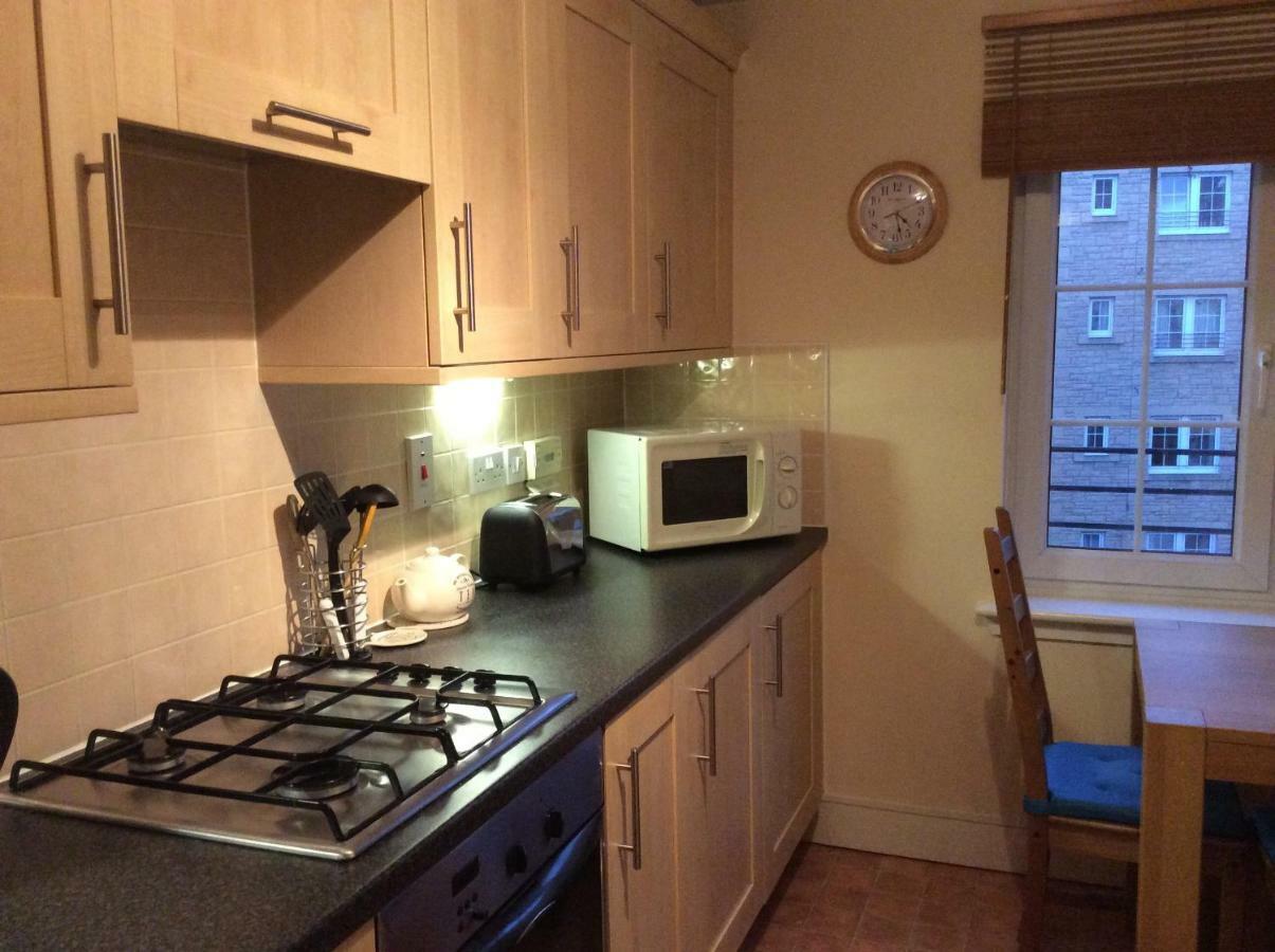 20/5 Timber Bush Apartment Edinburgh