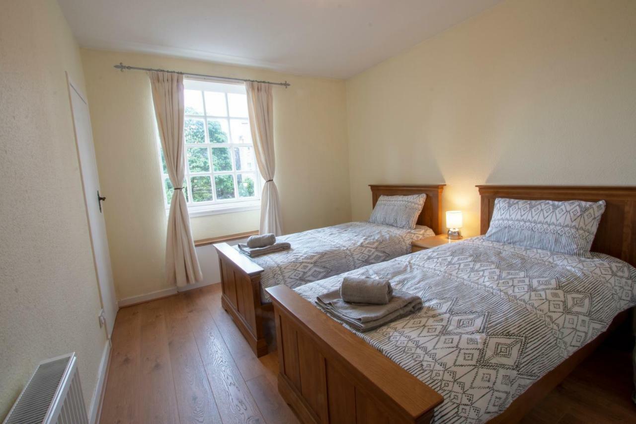 Cadell House - Royal Mile Apartment