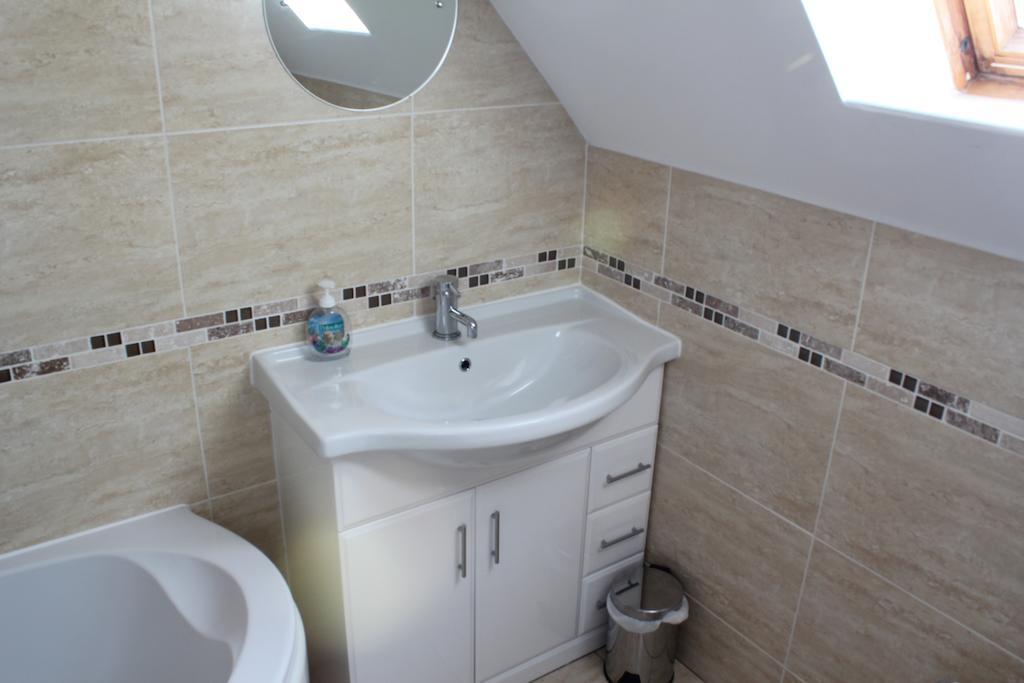 Marchfield 3*