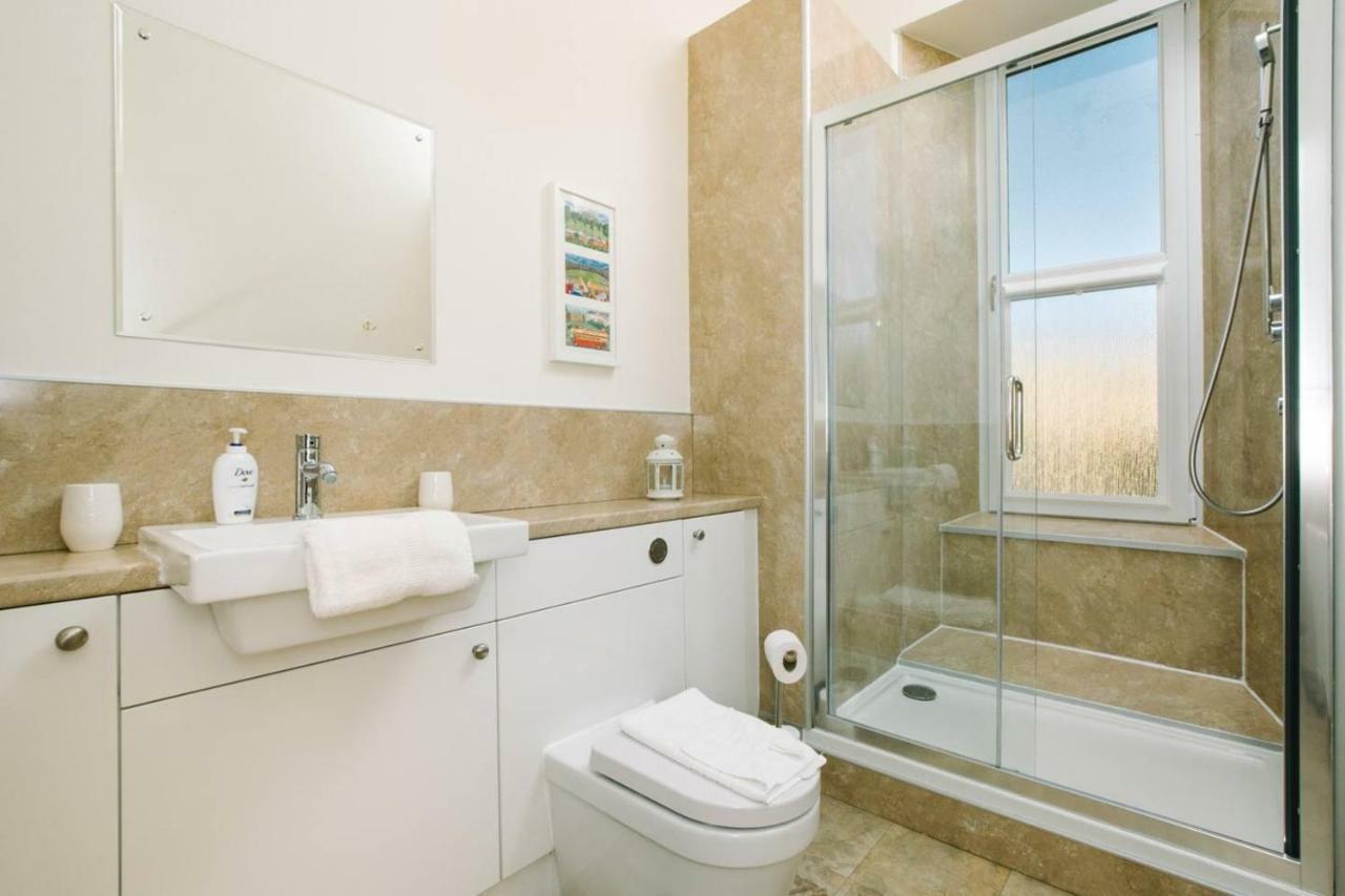 Joivy Great Location! Heart Of Centre 3bed Apartment EDI
