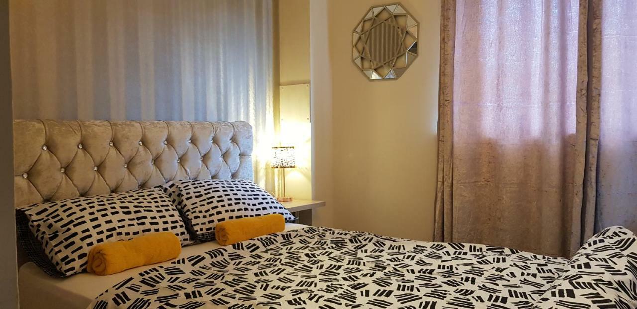 Heart Of City- Upto 4 Sleeps * Edinburgh
