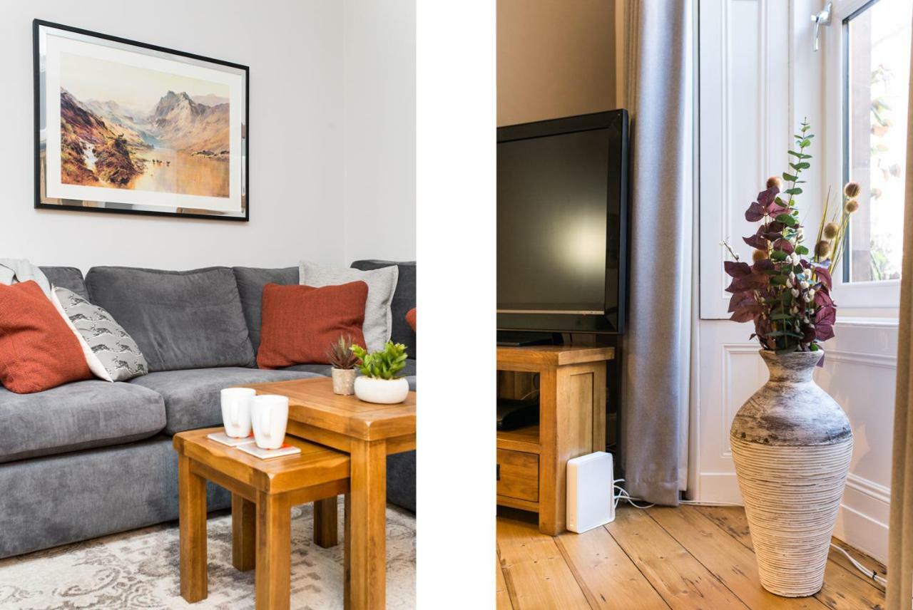 Apartment Beautiful, Traditional 2 Bedroom Main Door Flat *