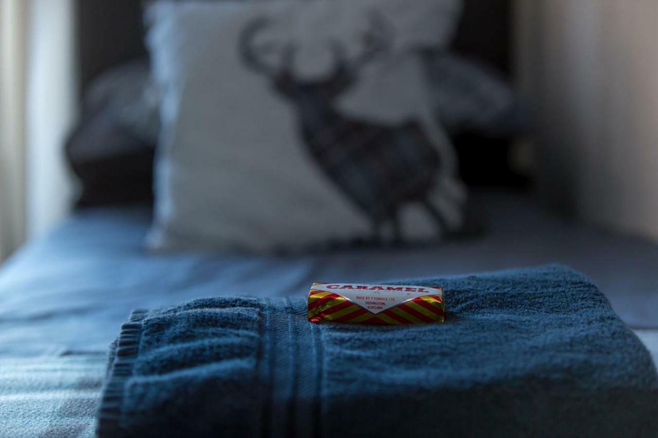 The Tartan Stag Apartment Edinburgh