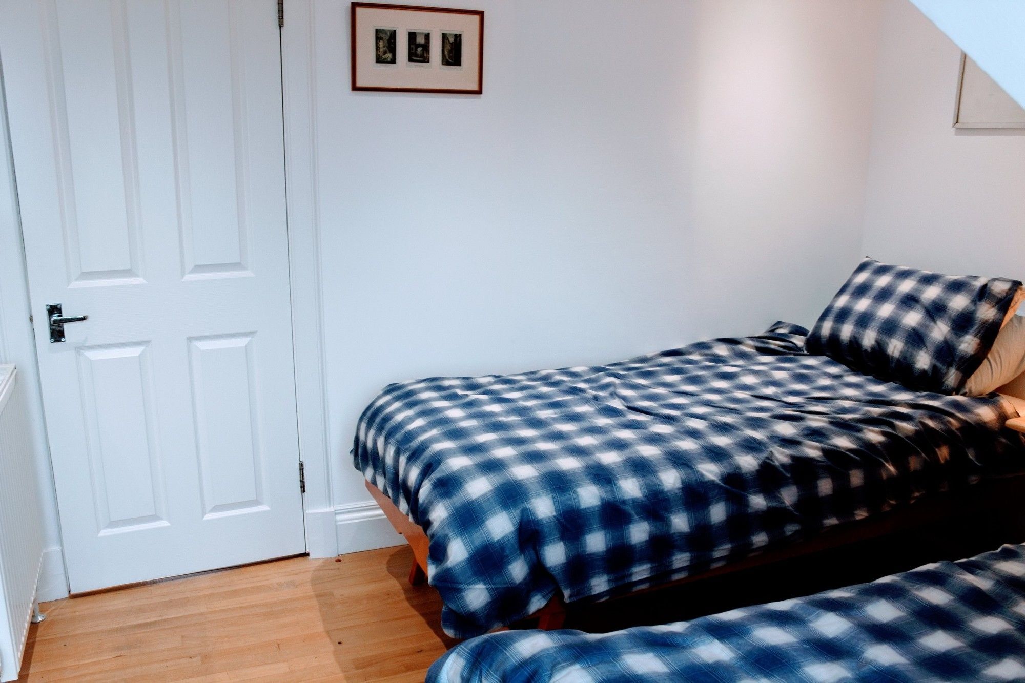 2 Bedroom Penthouse On Royal Mile Apartment Edinburgh
