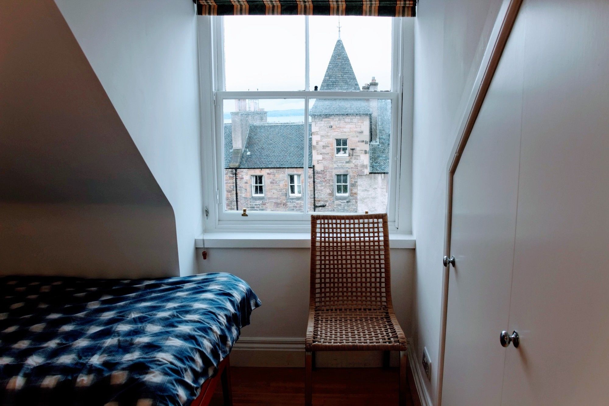 2 Bedroom Penthouse On Royal Mile Apartment Edinburgh