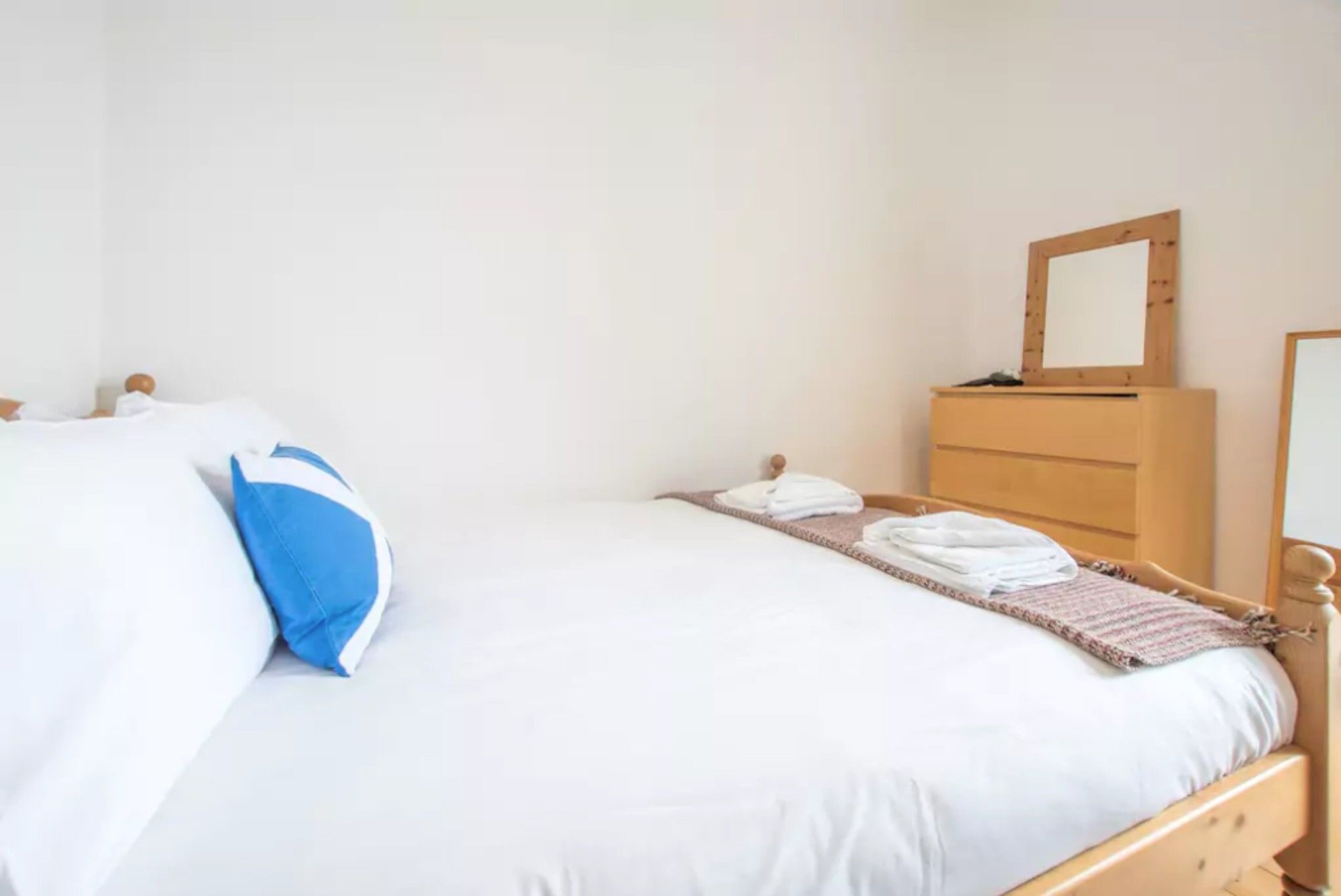 Apartment 2 Bedroom Flat Near Centre *
