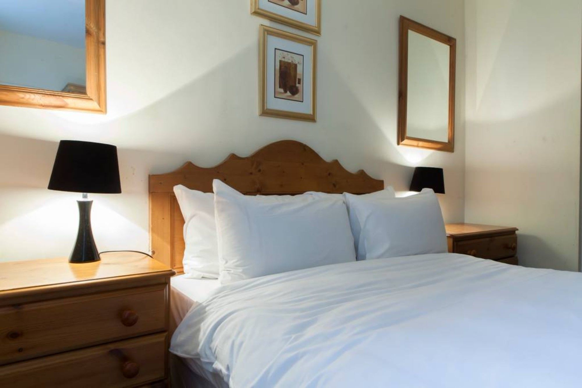 1 Bedroom Flat In The Centre Apartment *