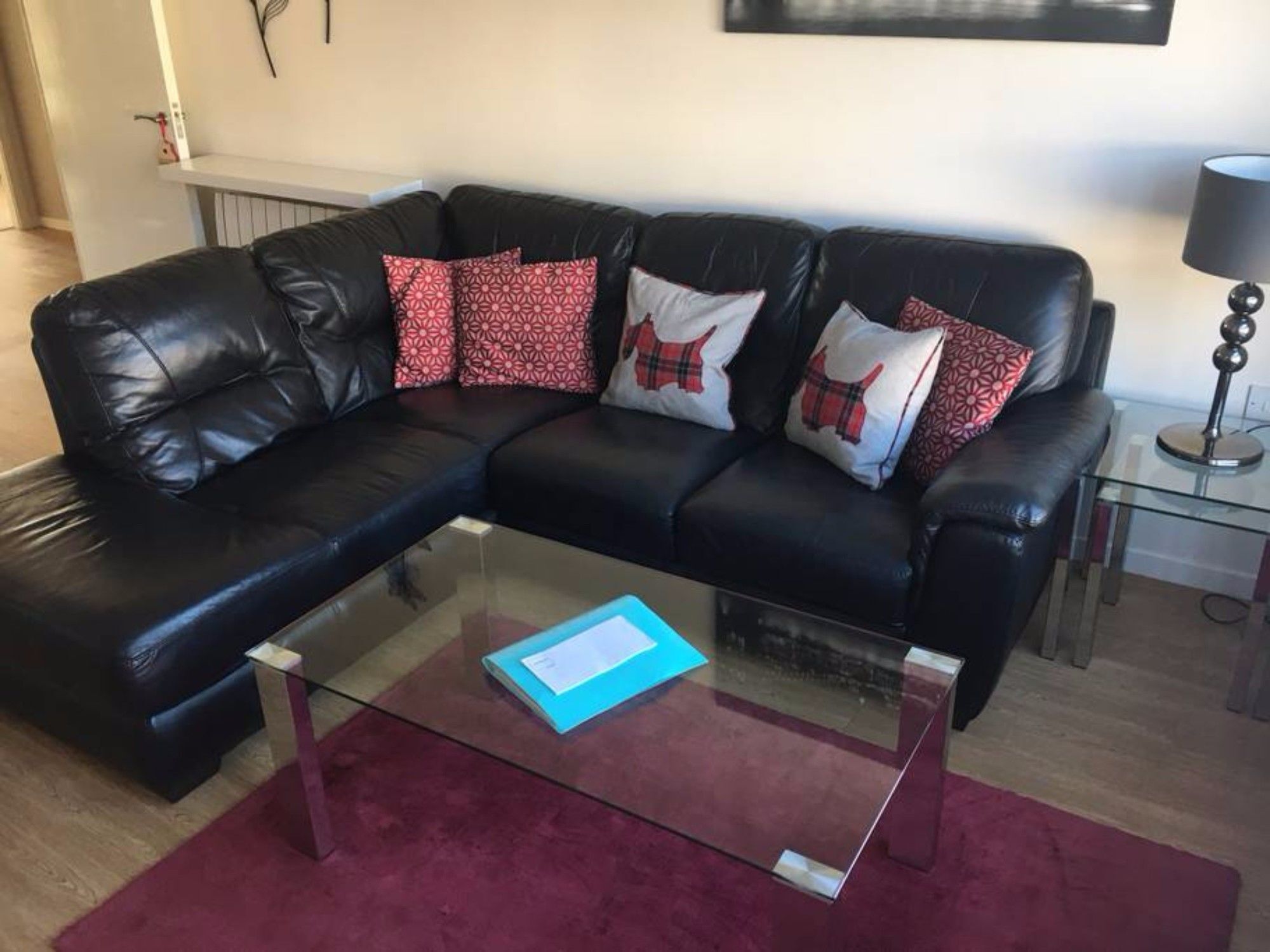 3 Bedroom Flat Near Centre With Parking Apartment EDI