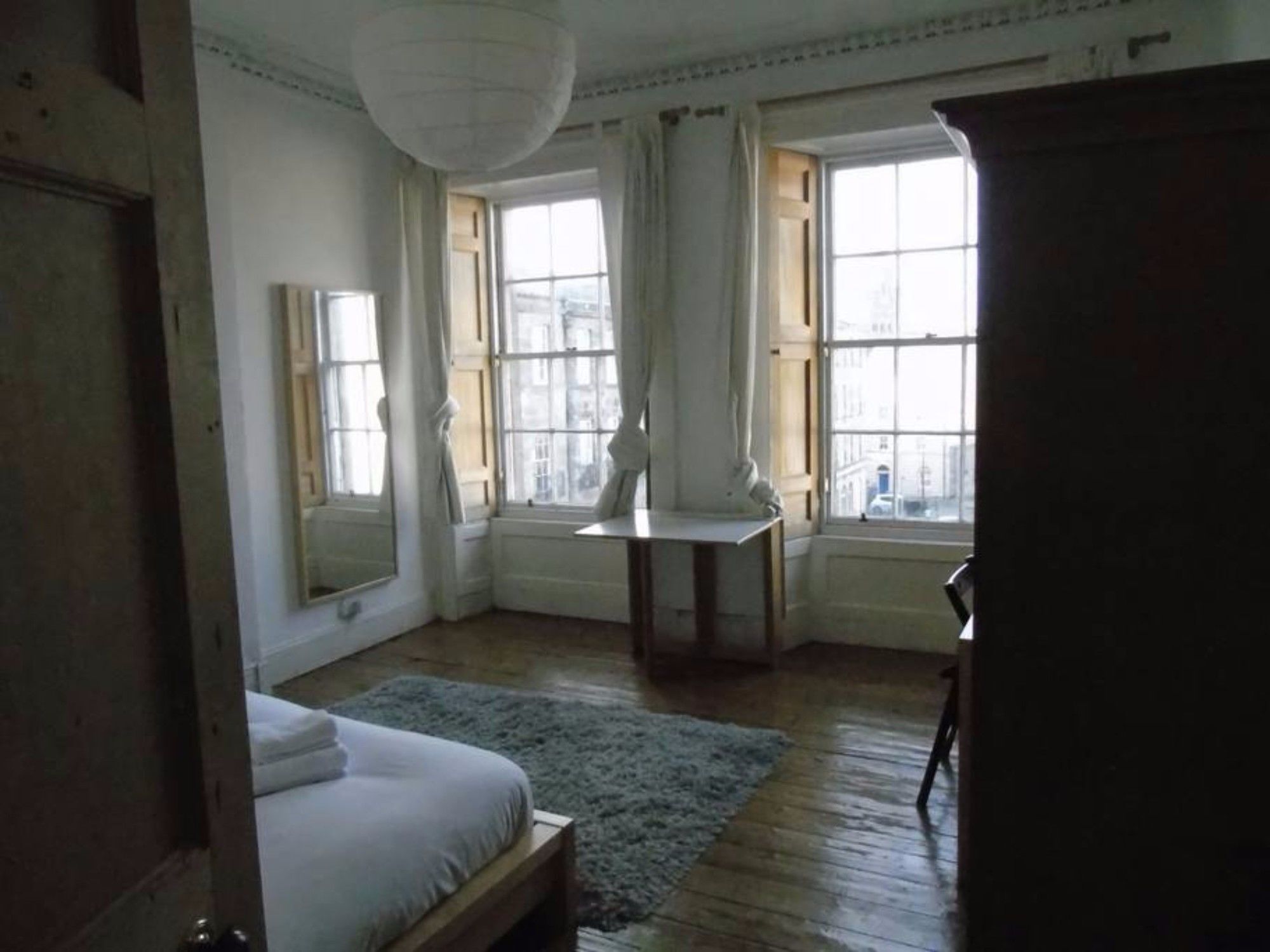 Apartment 2 Bedroom In Centre *