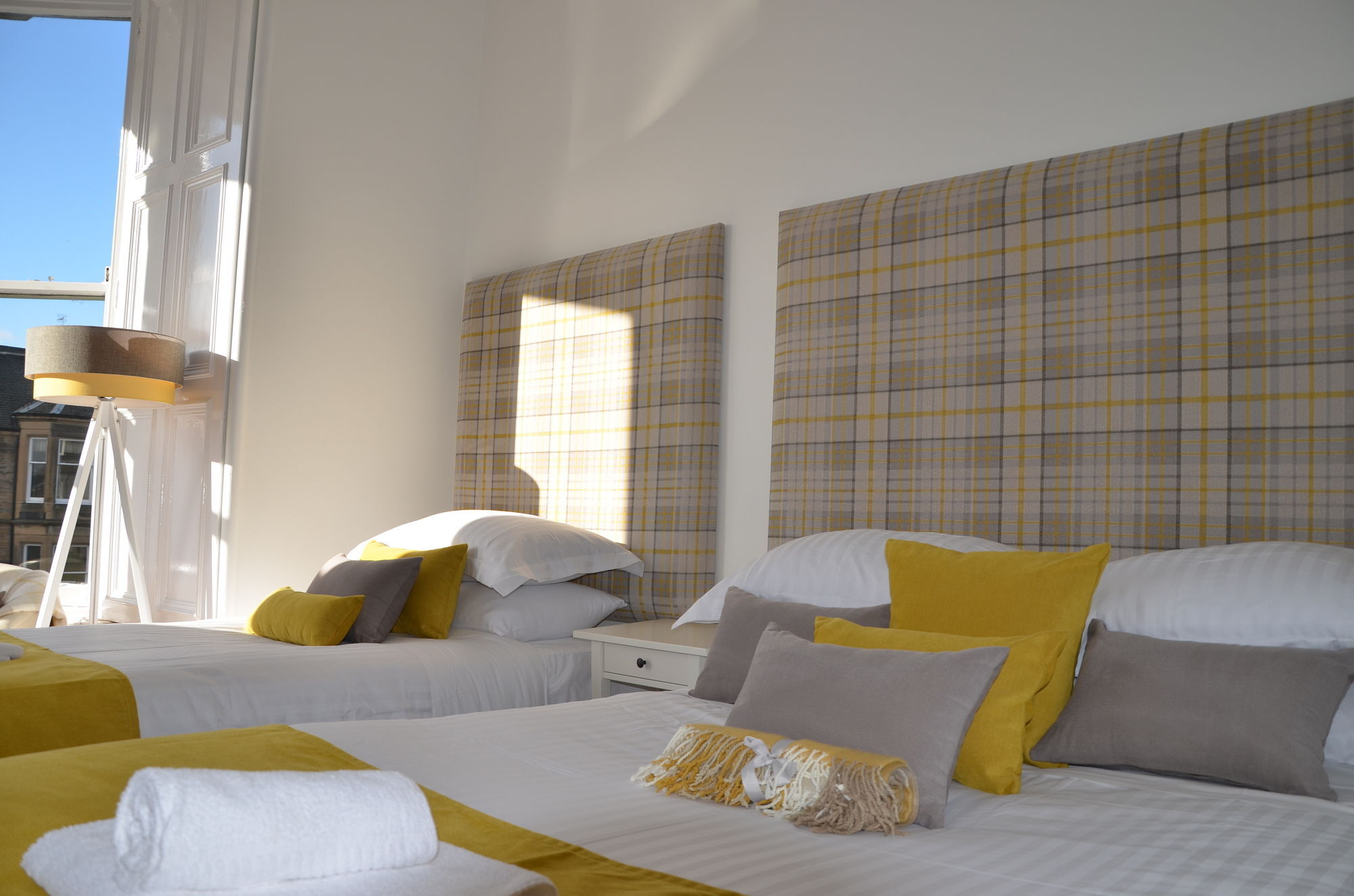 Hotel Edinburgh37 4*
