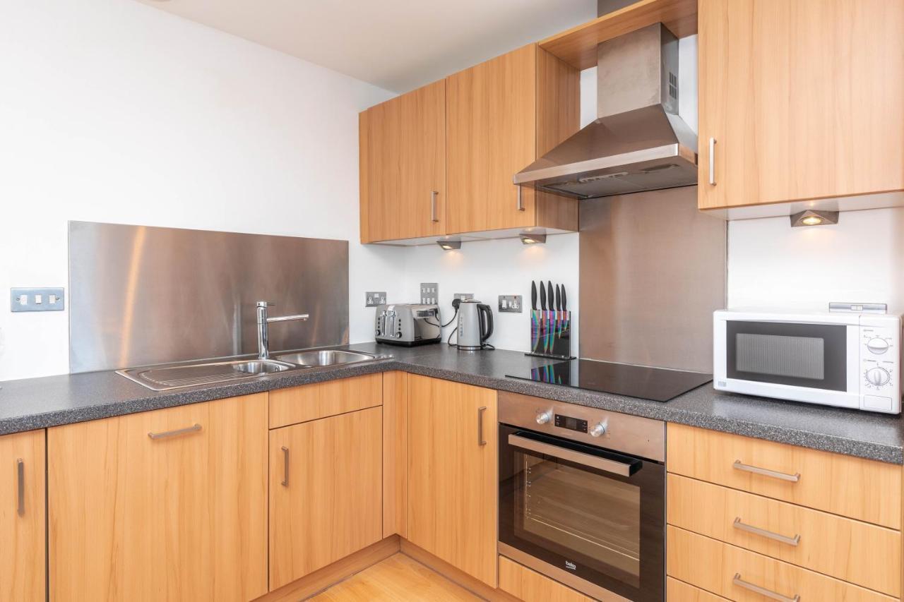 The Waterfront - 2 Bedroom Edinburgh