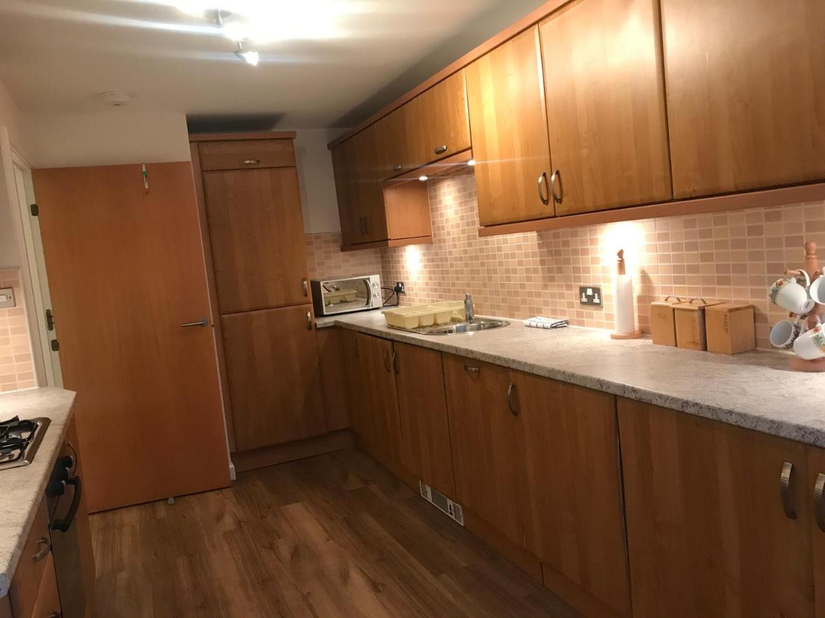 Powderhall Rigg, Canonmills Apartment EDI