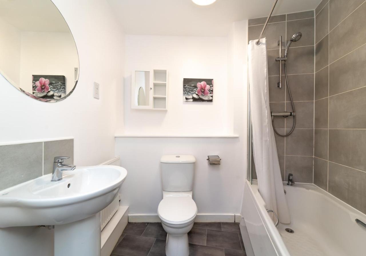 The New Lochend Park View Apartment